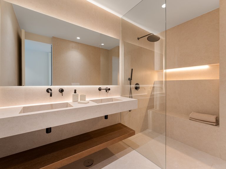 Apartment for Sale in Benahavis, Malaga 13