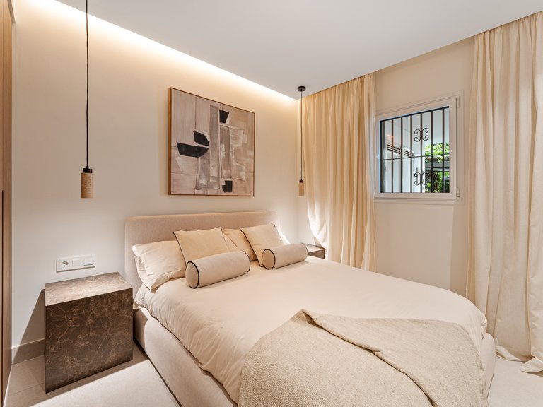 Apartment for Sale in Benahavis, Malaga 10