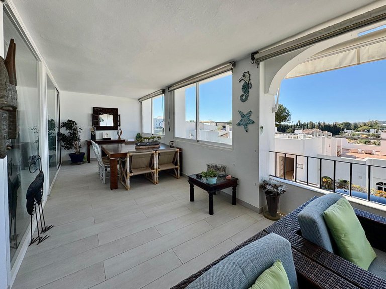 Apartment for Sale in Benahavis, Malaga 5