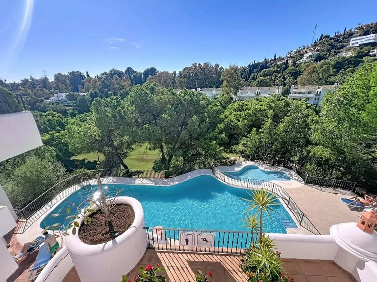 Apartment for Sale in Benahavis, Malaga 22