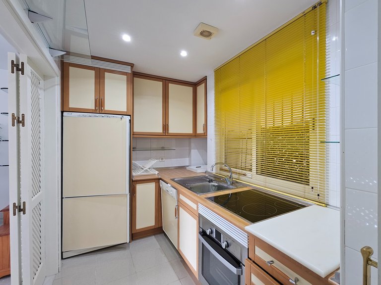 Apartment for Sale in Benahavis, Malaga 19