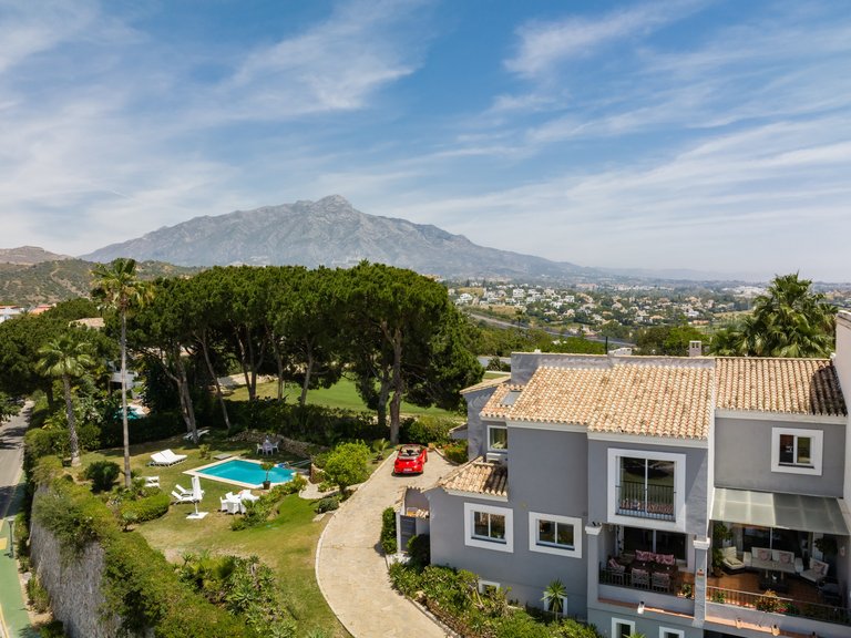 Villa for Sale in Benahavis, Malaga 5