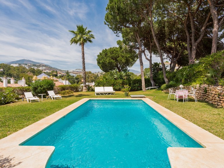 Villa for Sale in Benahavis, Malaga 3