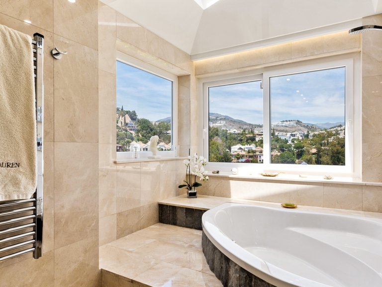Villa for Sale in Benahavis, Malaga 23