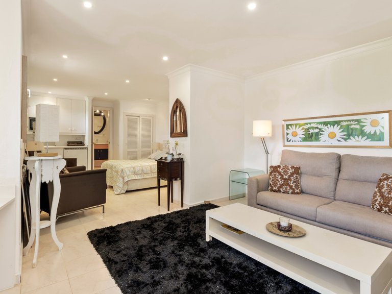 Villa for Sale in Benahavis, Malaga 30