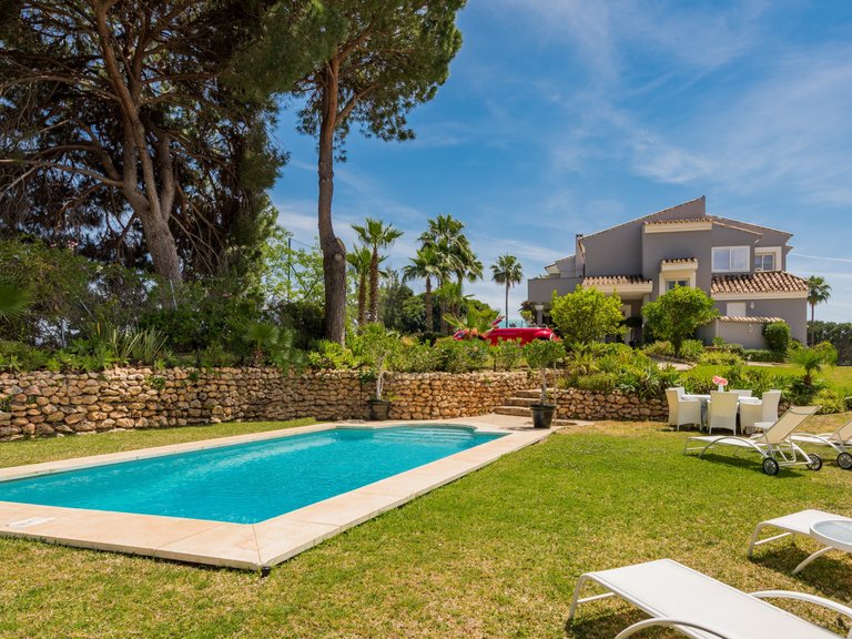 Villa for Sale in Benahavis, Malaga 1