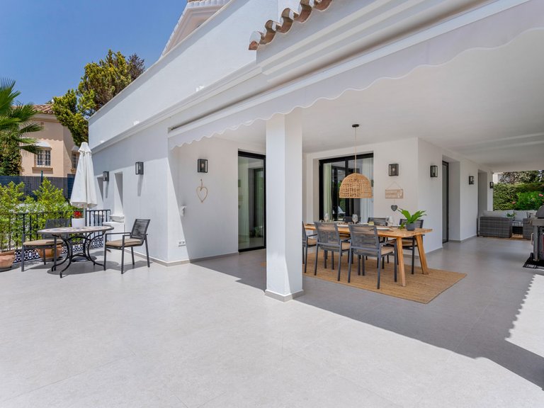 Villa for Sale in Marbella, Malaga 6