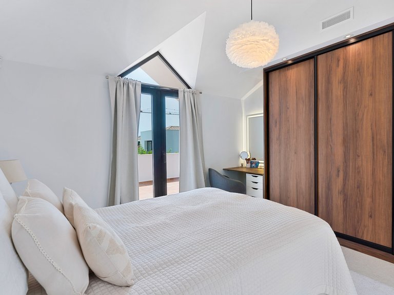 Villa for Sale in Marbella, Malaga 32