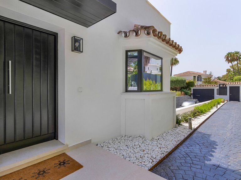 Villa for Sale in Marbella, Malaga 21