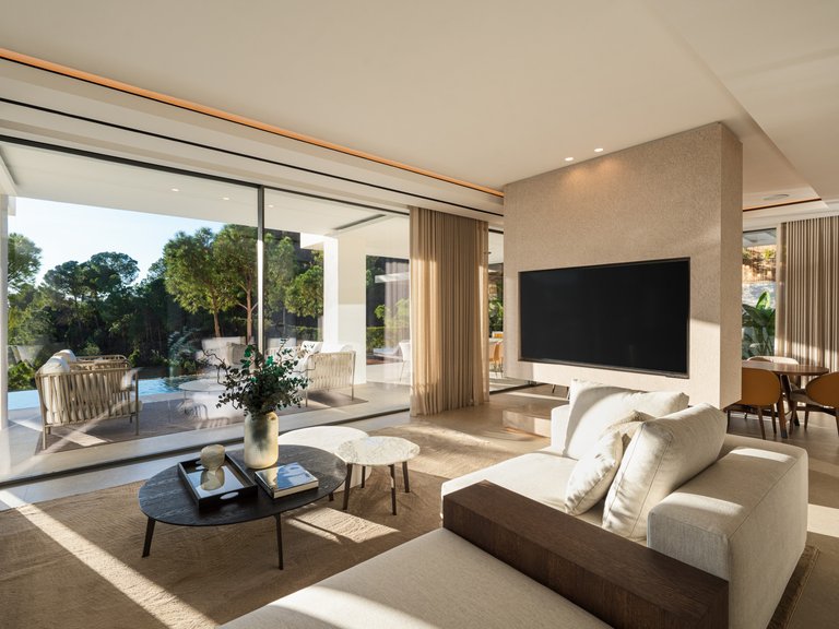Villa for Sale in Benahavis, Malaga 6
