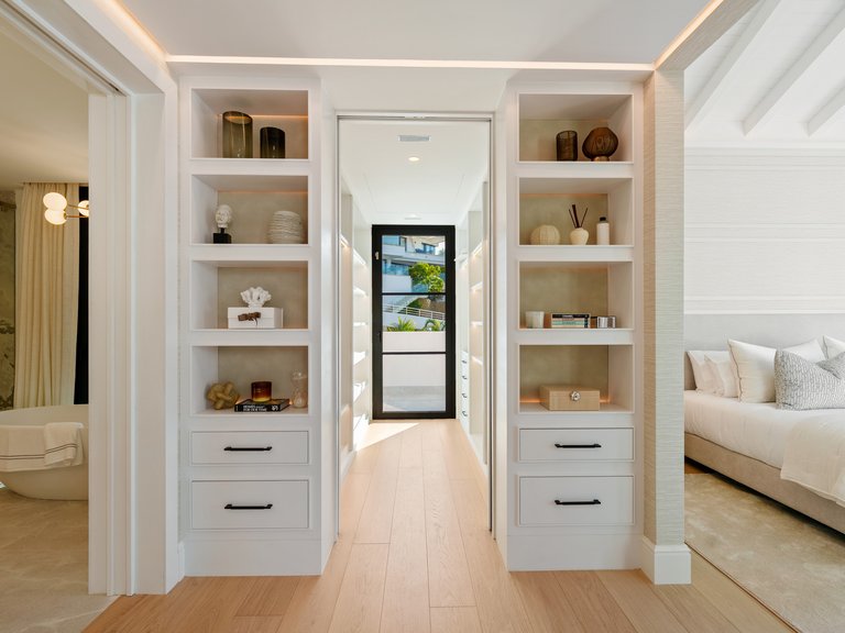 Villa for Sale in Benahavis, Malaga 14