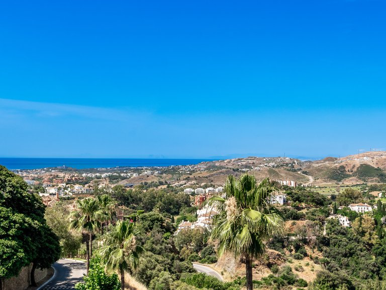 Villa for Sale in Benahavis, Malaga 3