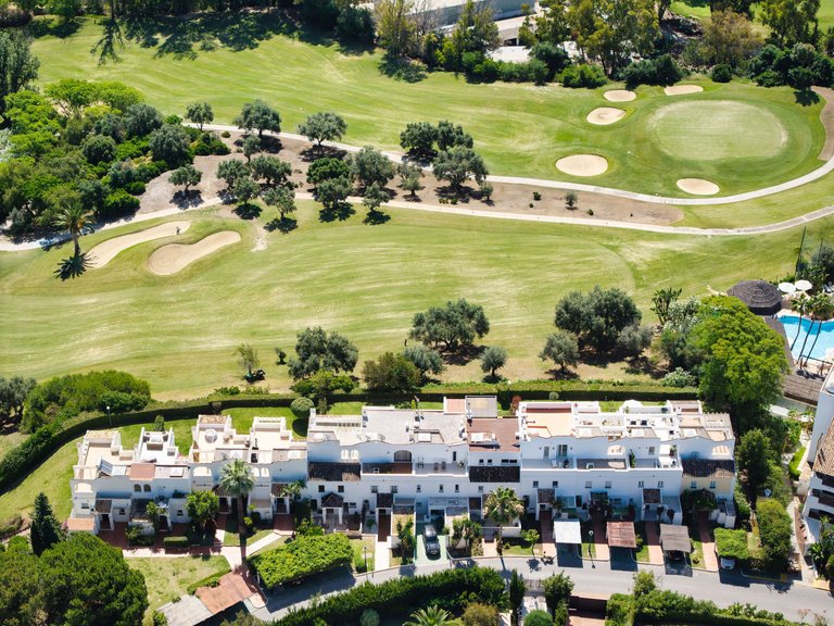 Town House for Sale in Benahavis, Malaga 38