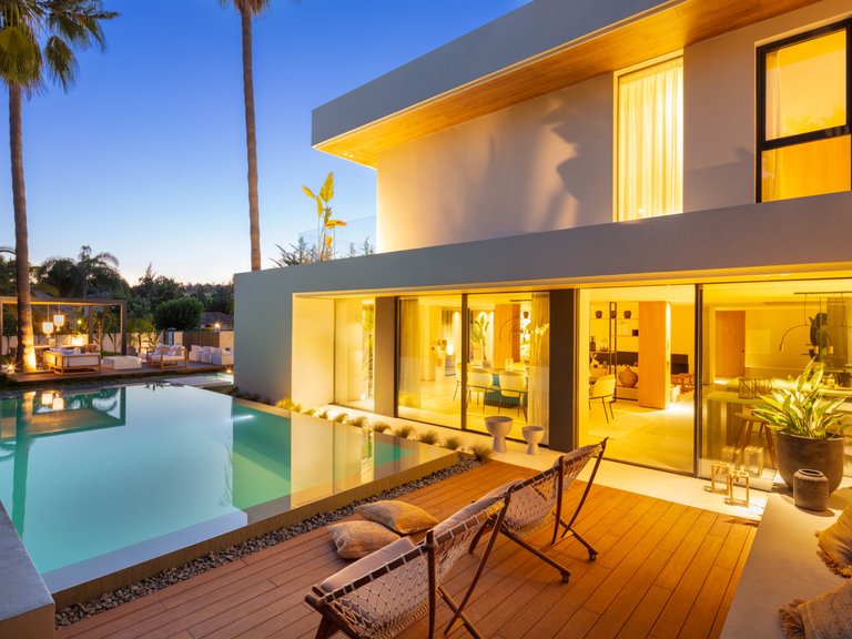Villa for Sale in Marbella, Malaga 28