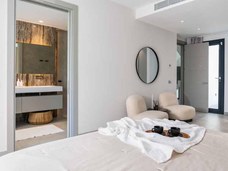 Villa for Sale in Marbella, Malaga 32