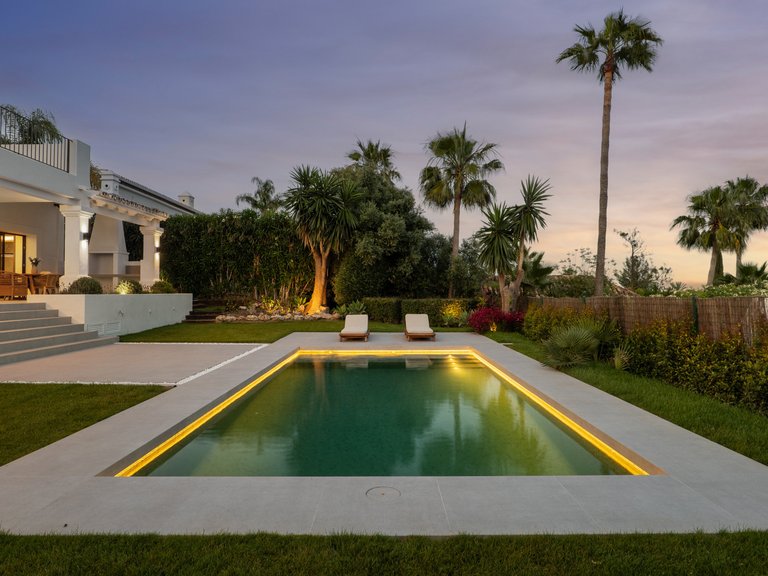 Villa for Sale in Marbella, Malaga 15