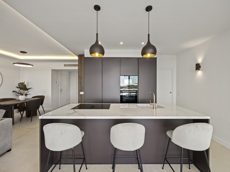 Apartment for Sale in Benahavis, Malaga 11