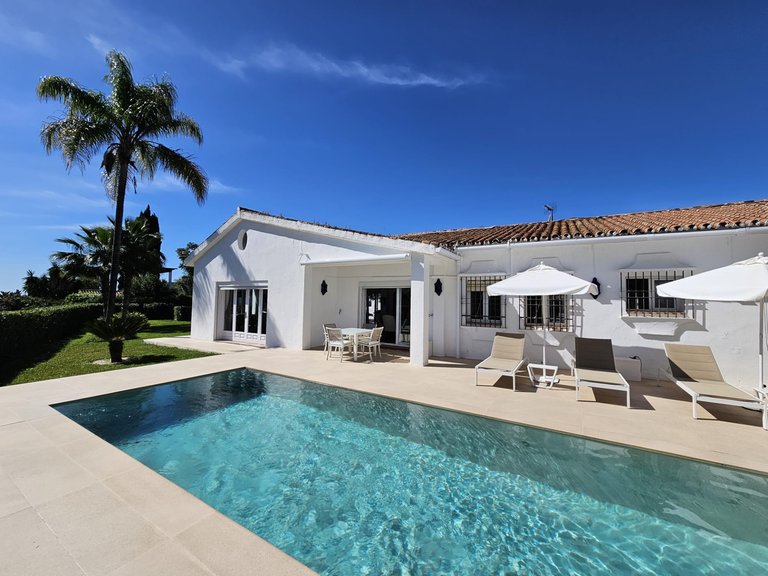 Villa for Sale in Benahavis, Malaga 1