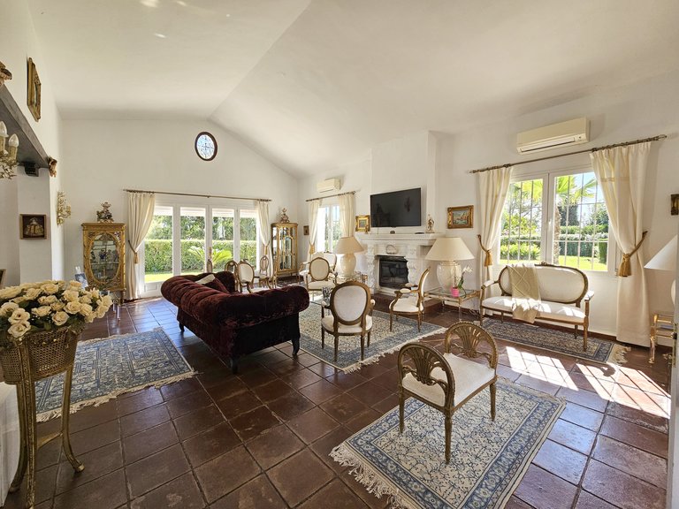 Villa for Sale in Benahavis, Malaga 4