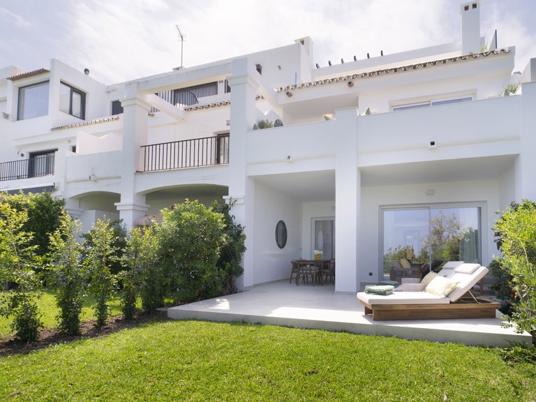 Town House for Sale in Benahavis, Malaga 1