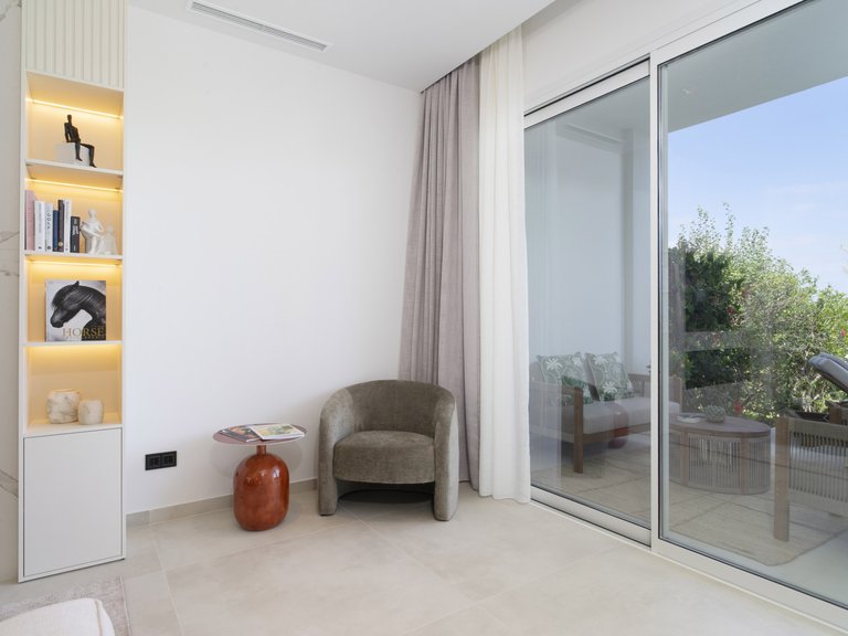 Town House for Sale in Benahavis, Malaga 38