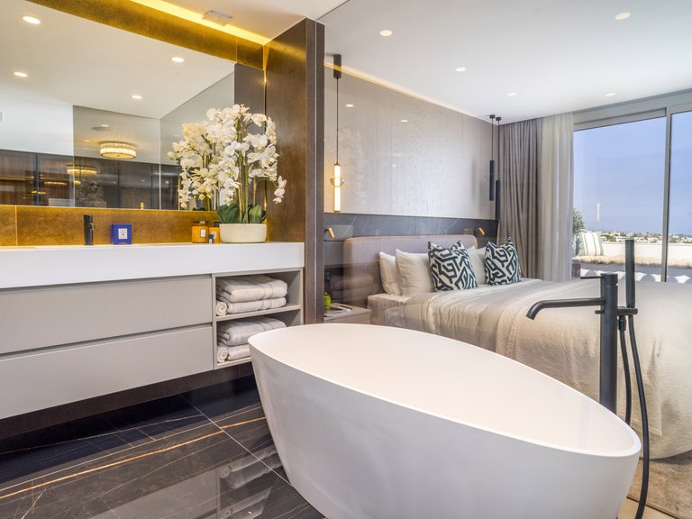 Town House for Sale in Benahavis, Malaga 8