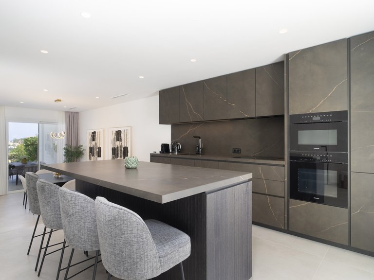 Town House for Sale in Benahavis, Malaga 17
