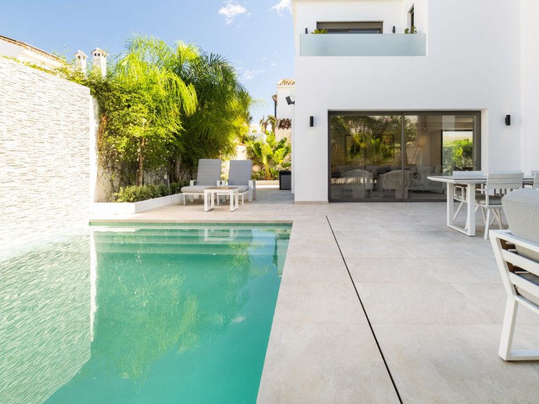 Villa for Sale in Marbella, Malaga 27