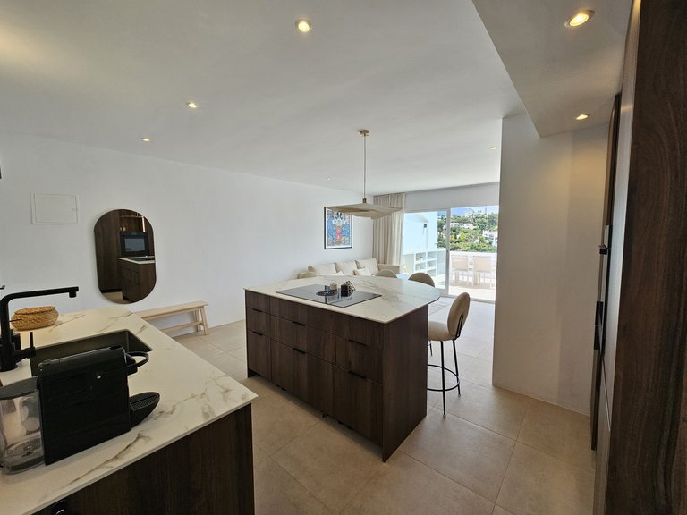 Penthouse for Sale in Benahavis, Malaga 7