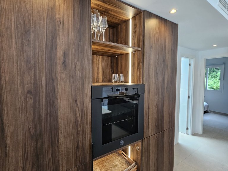Penthouse for Sale in Benahavis, Malaga 9