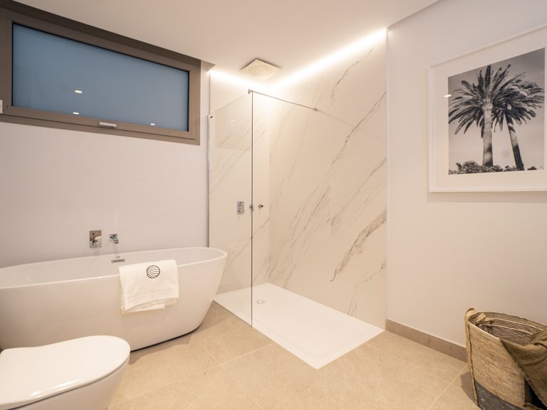 Apartment for Sale in Benahavis, Malaga 14