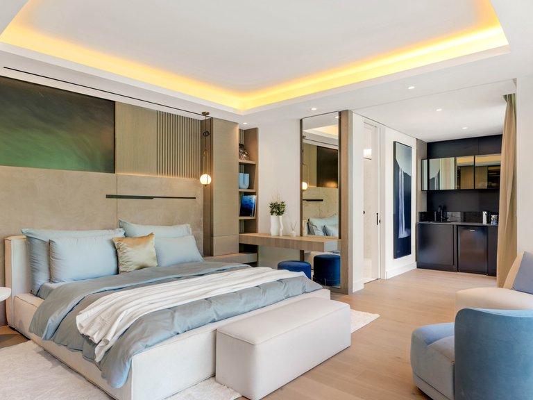 Villa for Sale in Benahavis, Malaga 16