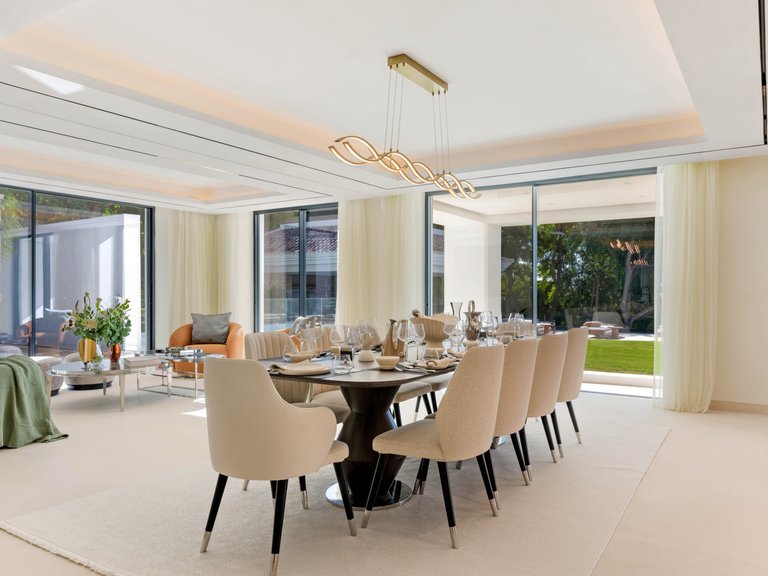 Villa for Sale in Benahavis, Malaga 10