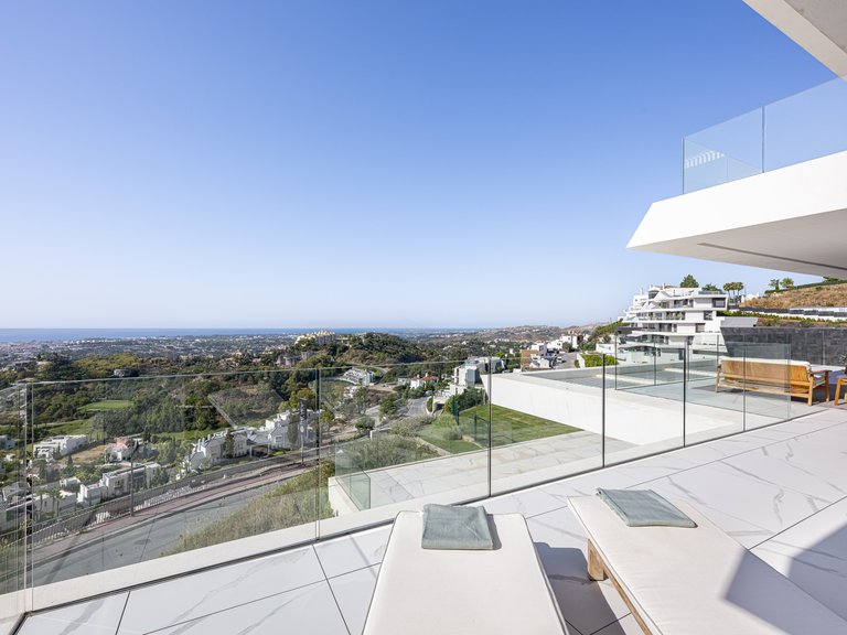 Apartment for Sale in Benahavis, Malaga 31