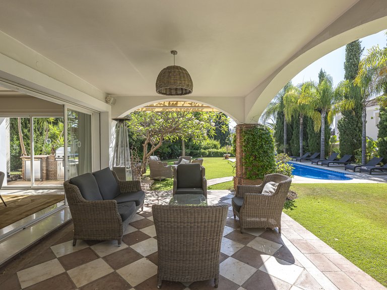 Villa for Sale in Benahavis, Malaga 9