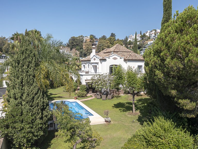 Villa for Sale in Benahavis, Malaga 1