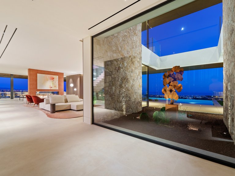 Villa for Sale in Benahavis, Malaga 50