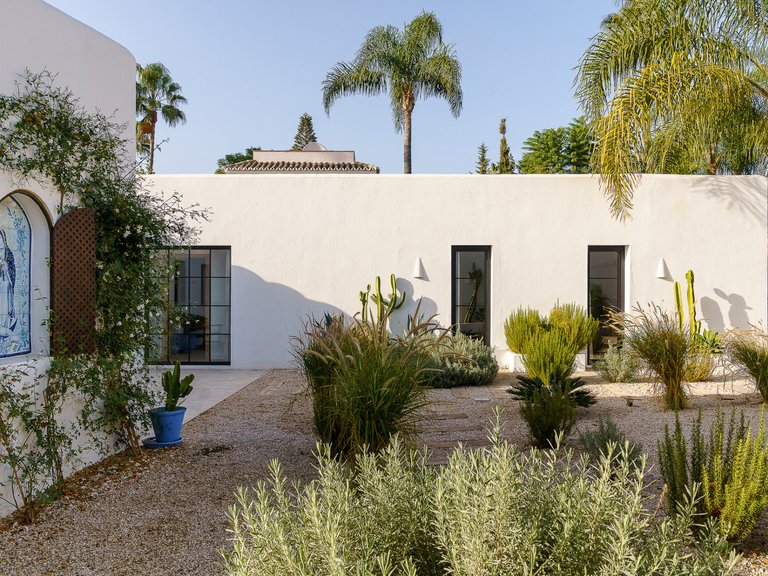 Villa for Sale in San Pedro De Alcantara, Malaga 19