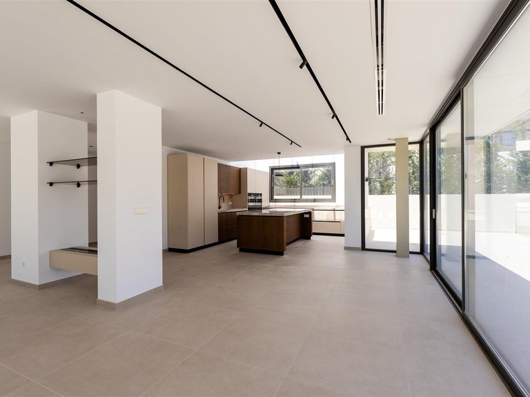 Villa for Sale in San Pedro De Alcantara, Malaga 11
