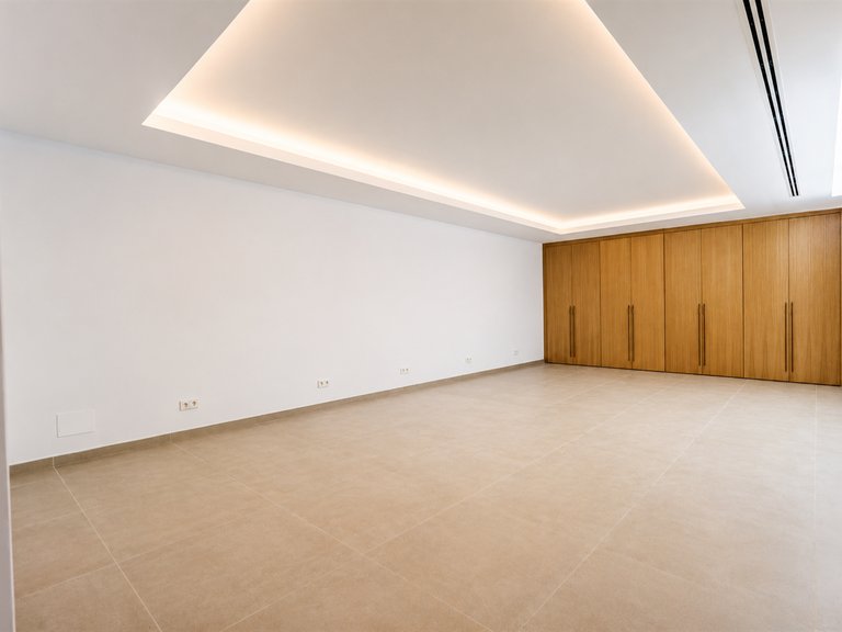 Villa for Sale in San Pedro De Alcantara, Malaga 30
