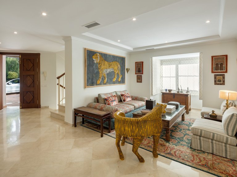 Villa for Sale in Benahavis, Malaga 9