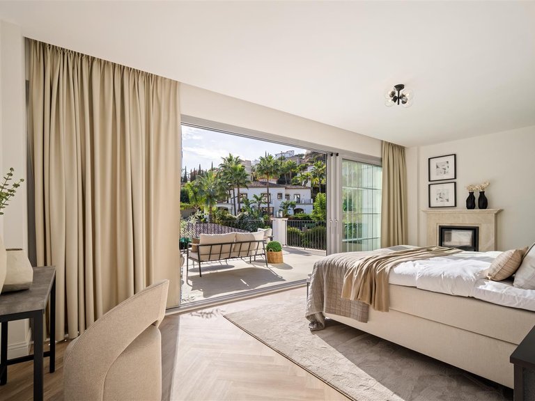Villa for Sale in Benahavis, Malaga 17