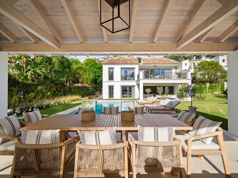 Villa for Sale in Benahavis, Malaga 3