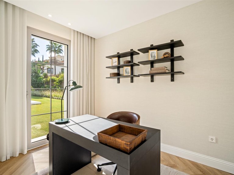 Villa for Sale in Benahavis, Malaga 13