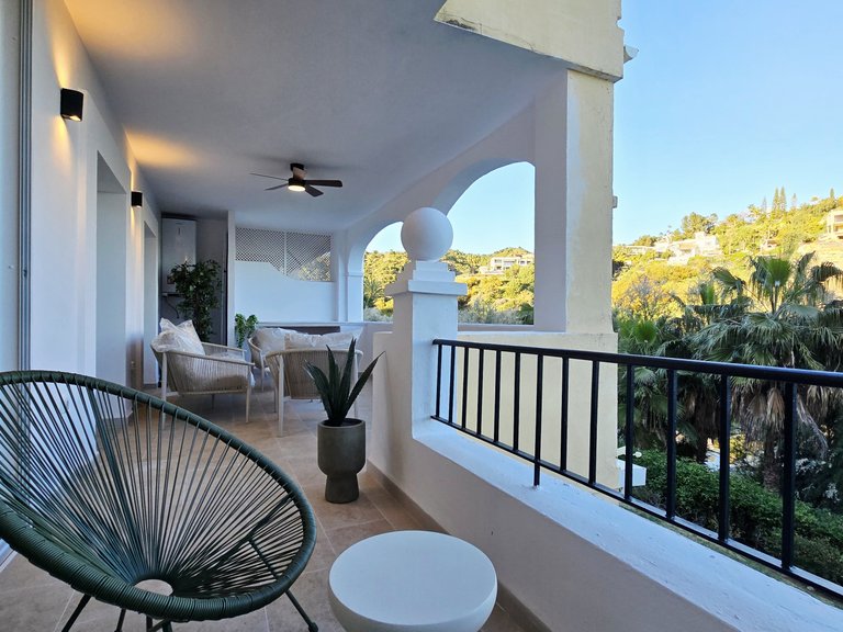Apartment for Sale in Benahavis, Malaga 11