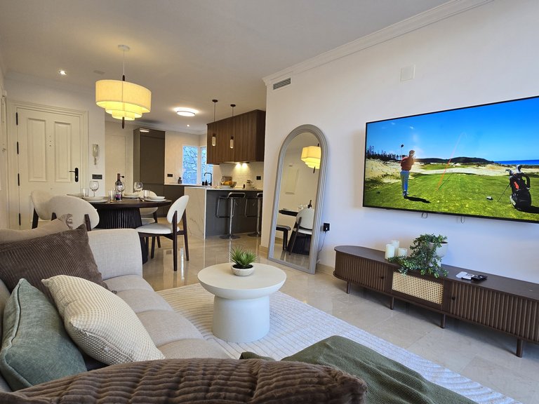 Apartment for Sale in Benahavis, Malaga 5