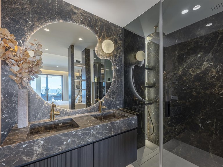 Apartment for Sale in Estepona, Malaga 15