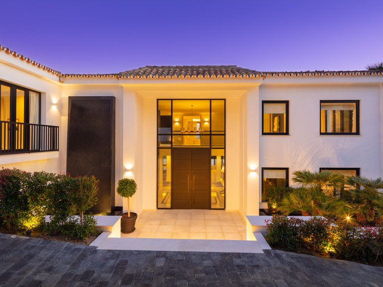 Villa for Sale in Marbella, Malaga 22