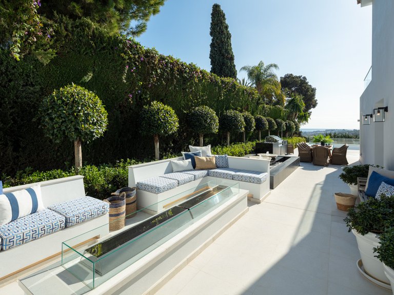 Villa for Sale in Marbella, Malaga 8