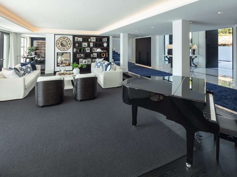 Villa for Sale in Marbella, Malaga 14